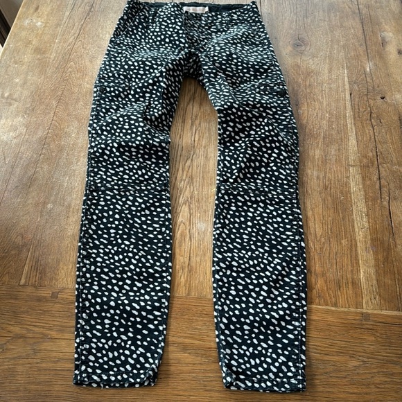 TORY BURCH Walker Dotted Pony Cargo Skinny Pant 29 Jeans - Picture 1 of 7